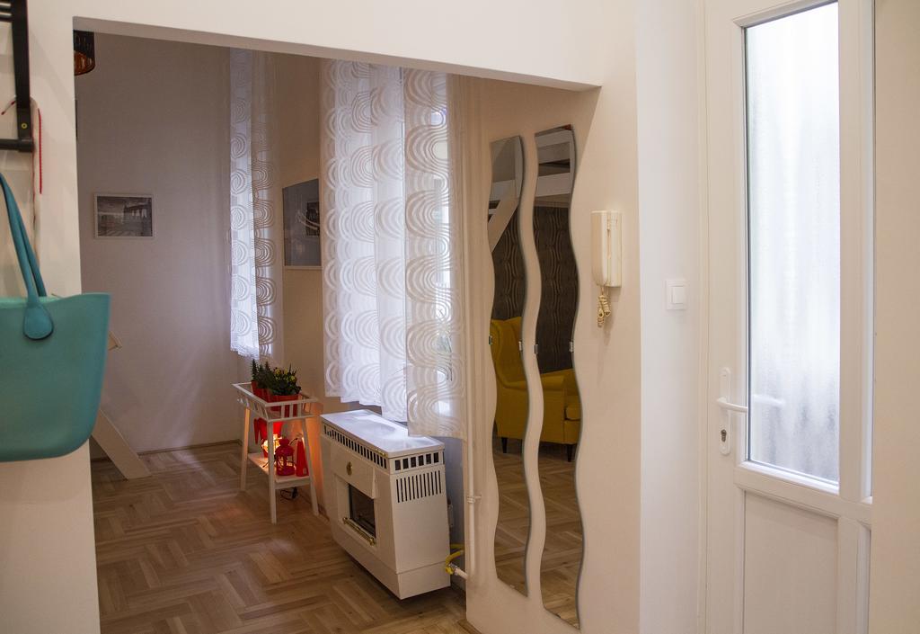 Lovag Apartman Βουδαπέστη Εξωτερικό φωτογραφία