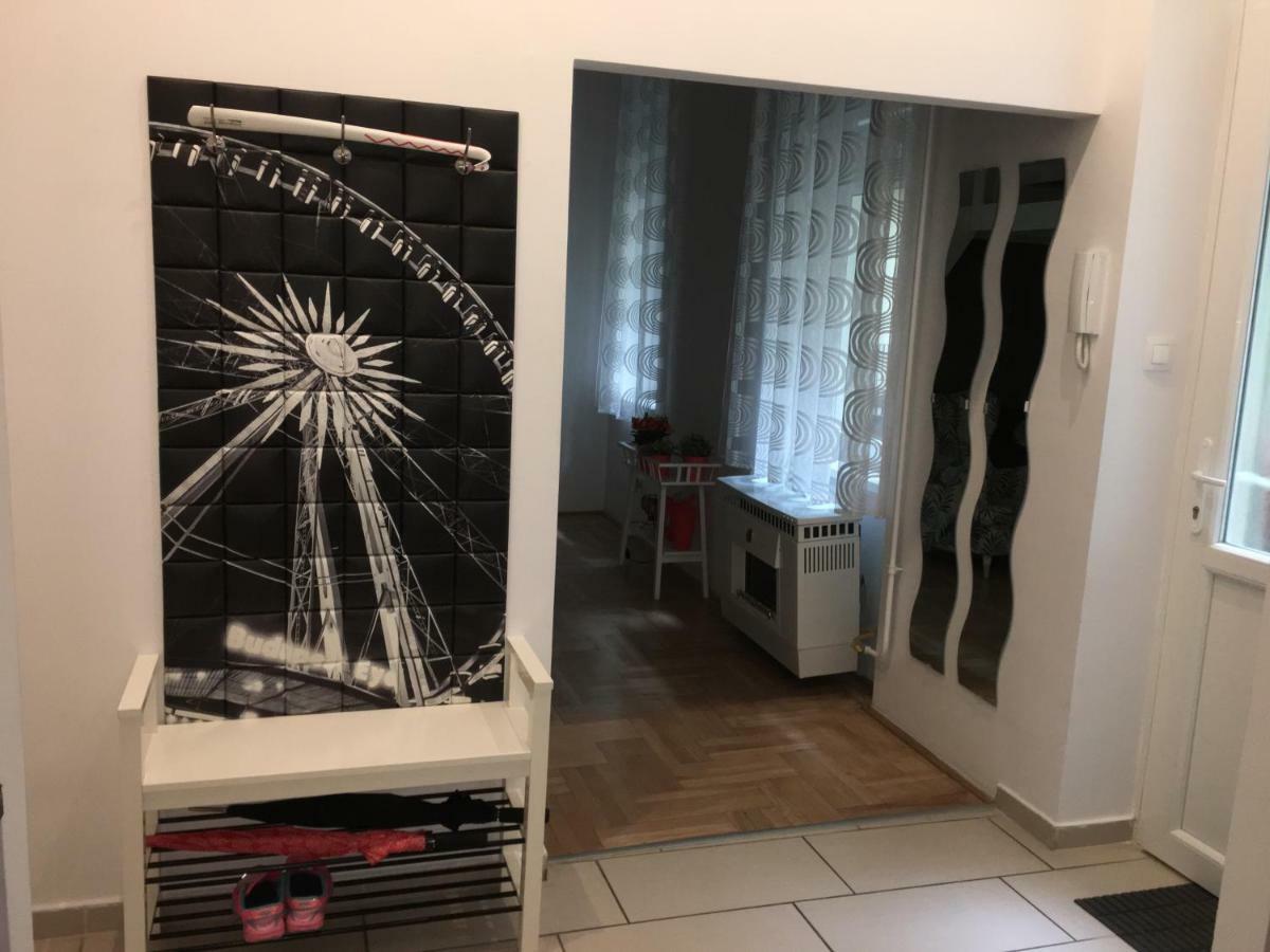 Lovag Apartman Βουδαπέστη Εξωτερικό φωτογραφία